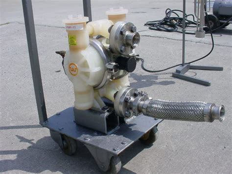 WILDEN 1 AIR OPERATED DOUBLE DIAPHRAGM PUMP PORTABLE Wohl Associates