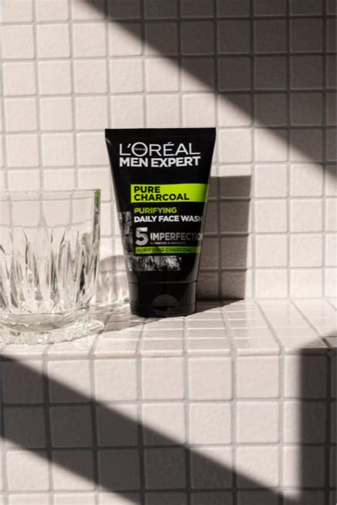 L’oréal Paris Men Expert Pure Carbon Gel Nettoyant Au Charbon Actif Notino Be