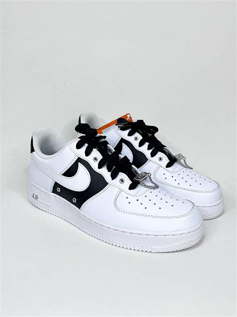 Tênis Nike Air Force PRM DFR Clothing