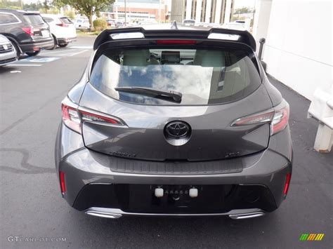 Magnetic Gray Metallic Toyota Corolla Hatchback Xse