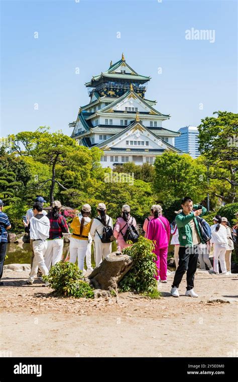 Osaka Japan Crowd Of Tourists Visiting Osaka Castle The