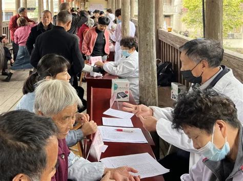 义诊走基层，让百姓在家门口就能得到优质的医疗服务 龙泉 丽水在线 丽水本地视频新闻综合门户网站