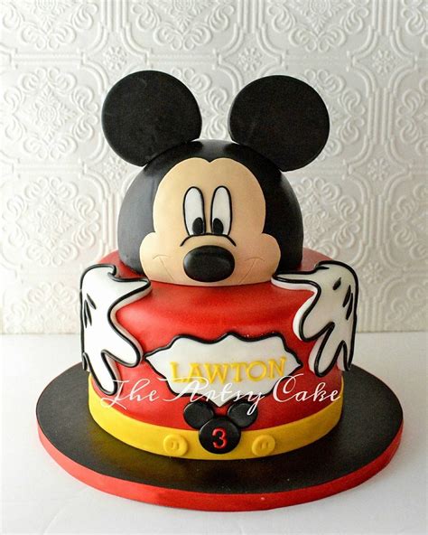 Pin By Sheryl Segal On Disney Cakes Cookies And Ideas Disney Cakes