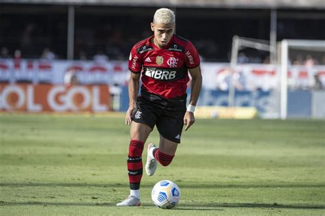 Flamengo Fica Pr Ximo De Contratar Andreas Pereira Em Definitivo