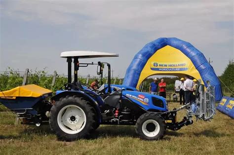 Prezentacja Najnowszych Sadownik W New Holland