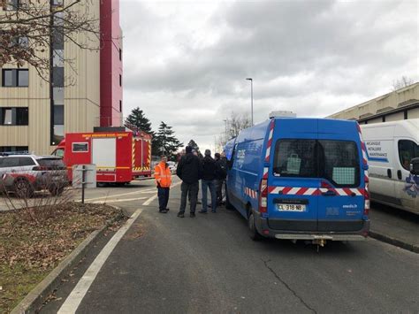 Le Mans Entre Et Personnes Vacu Es Cause Dune Fuite De Gaz