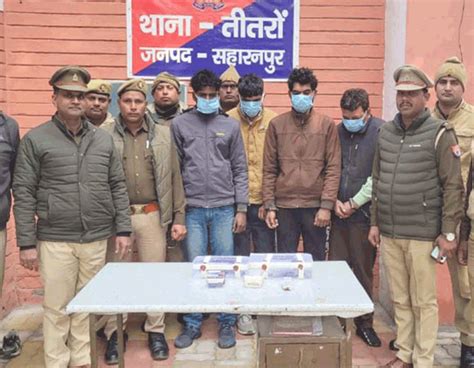 पुलिस ने किया ज्वैलर्स लूट का खुलासा चार आरोपी भेजे जेल