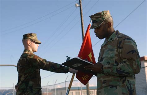 Us Marine Corps Usmc Gunnery Sergeant Gysgt Baugh Battery Gunnery