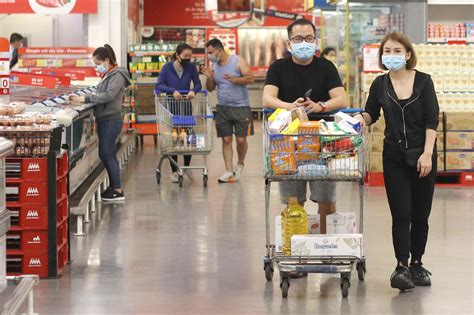 Challenges For Supermarket Chains The Saigon Times