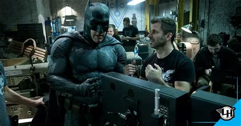 Zack Snyder Fala Sobre O Novo Movimento Dos F S Em Prol De Seu Universo