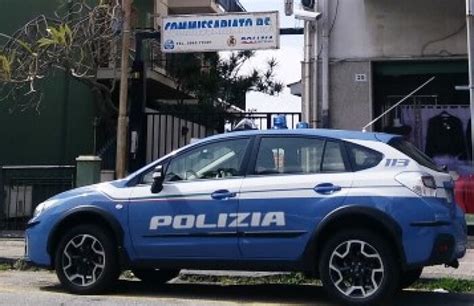 Botte E Minacce Alla Compagna Incinta Arrestato Notizie Ansa It