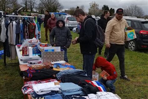 Les Brocantes Et March S Aux Puces Du Week End Des Et Avril Dans