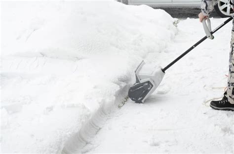 Why an Electric Snow Shovel Could Be a Game-Changer - Life In Minnesota