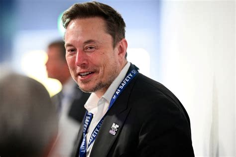 Elon Musk To Move Spacex X Headquarters Out Of California Over New Law