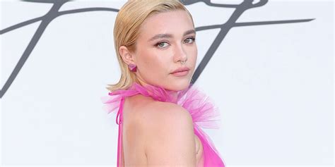 Florence Pugh Recieves Backlash For Sheer Valentino Dress Calls Out