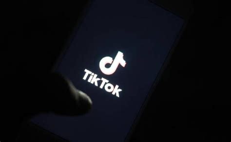 What Does Mid Mean In Tiktok Where Did It Originate From Otakukart