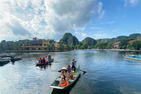 Ninh Binh Day Trips From Hanoi