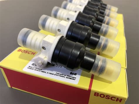 Genuine Bosch Fuel Injectors Bmw E30 325e E28 528e Replacement For