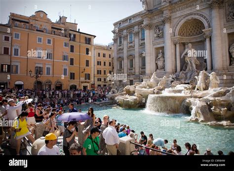 Trevi Fountain, Rome Stock Photo - Alamy