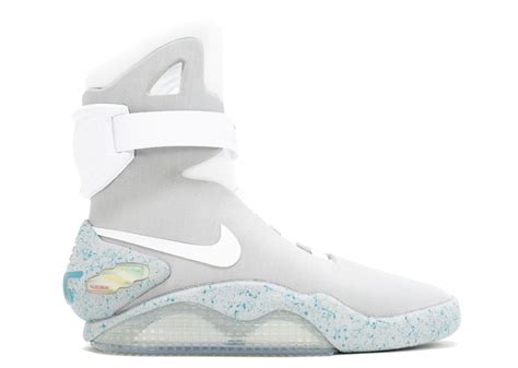 Sneaker Lust: Nike Air Mag "Back To The Future"