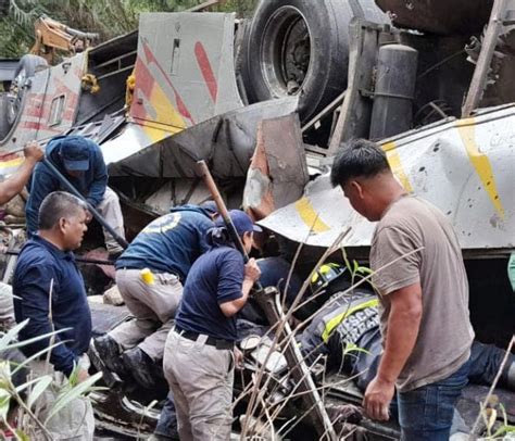 Volcadura De Autob S Deja Muertos En Oaxaca