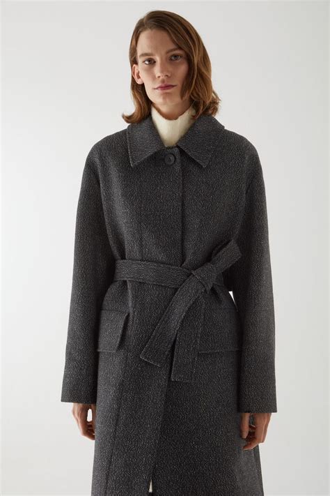 ШЕРСТЯНОЙ ПЛАЩ СВОБОДНОГО ПОКРОЯ С ПОЯСОМ | Coats jackets women, Coat ...