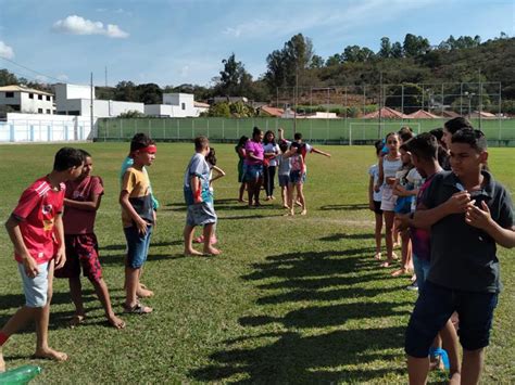 Col Nia De F Rias Do Cras Zita Gomes Promove Alegria Para Crian As