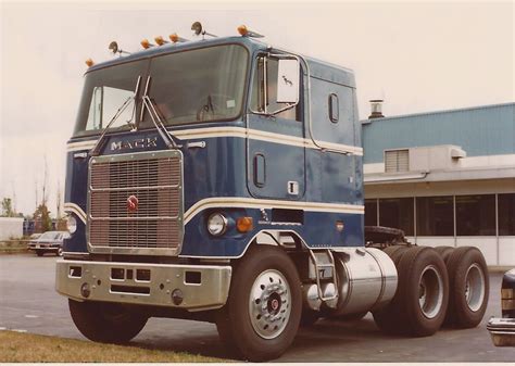 Mack Cruiseliner Brand New For Sale In July Mod Flickr