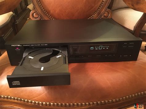 Rotel RCD 855 CD Player With Remote TDA1541A In NOS Mode Tube Out