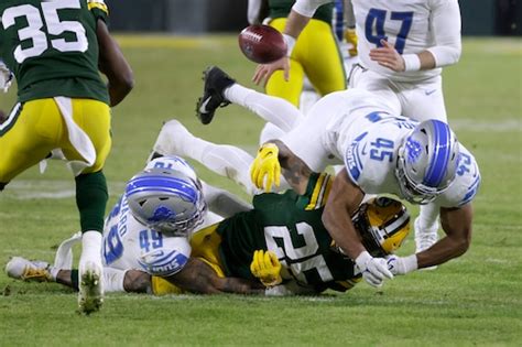 Lions lose last year’s snap leader on special teams to Patriots - mlive.com