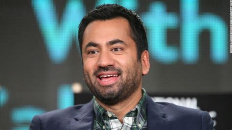 Kal Penn Spends His Days At The Fictional White House On Abc S Designated Survivor But The