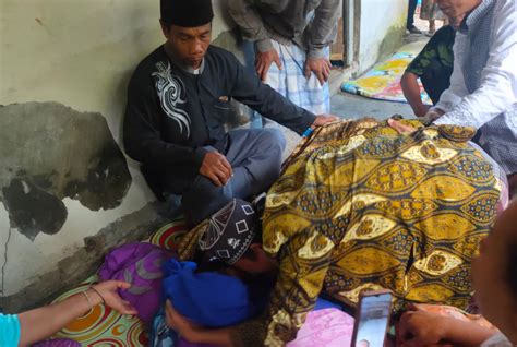 Diduga Putus Cinta Remaja Lombok Tengah Gantung Diri GenPI Co NTB