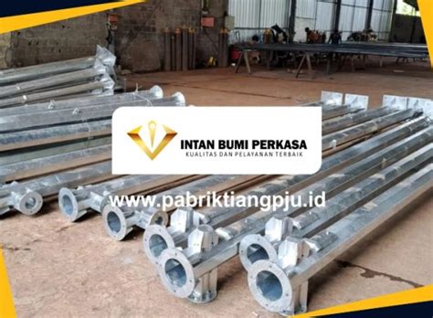 Produsen Tiang Pju Hexagonal Galvanis Harga Murah Untuk Jalan Tol Kota