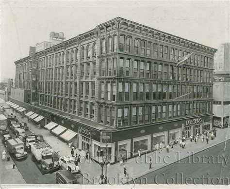 [Loeser's department store in 1941] | Brooklyn Visual Heritage