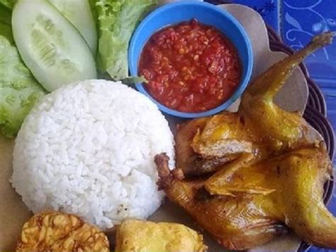 Daftar Harga Menu Delivery Nasi Tempong Puyuh Ungkeb Angkringan Detha