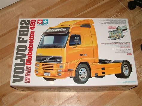 56312 Volvo Fh12 Globetrotter 420 From The Hobbymaster Showroom A New