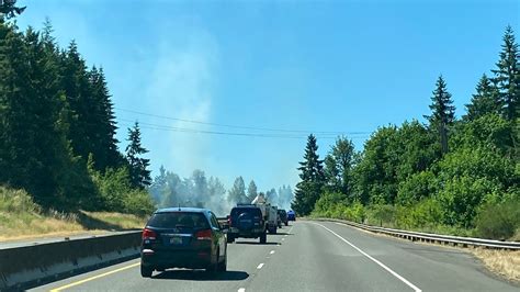 Brush Fire Blocks Southbound Lanes Of Hwy 213 North Of Oregon City