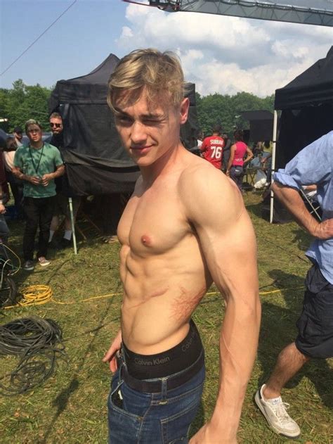 Your Least Favourite Ben Hardy Blog Ben Hardy X Men Apocalypse Hardy