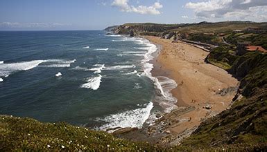 Las 8 mejores playas del País Vasco para una escapada