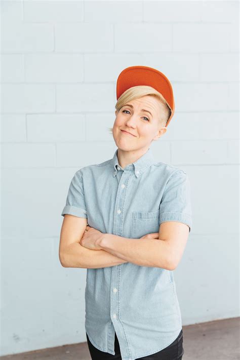 Hannah Hart Nourishes Online Community With My Drunk Kitchen The