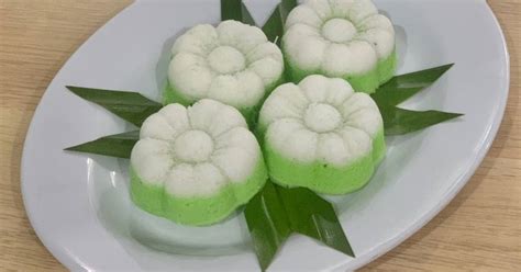 Resep Putu Ayu Pandan Kukus Oleh Nicky Agustin Cookpad