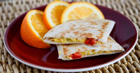 Better Than The Freezer Aisle: Copycat Smart Ones Breakfast Quesadilla ...