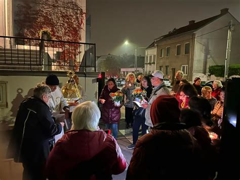 Filipino Marian Devotees Joined The Procession Of Lights In Vienna