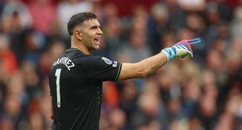 Ballon Dor Emiliano Martinez Wins Yashin Trophy