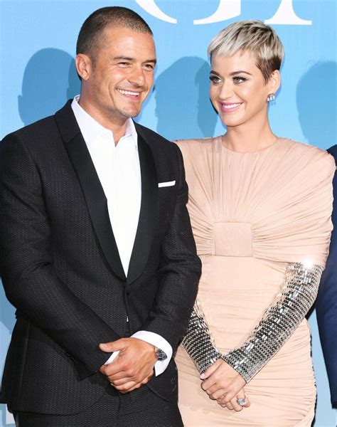 Katy Perry Orlando Bloom Are Engaged See Her Stunning Ring Us Weekly