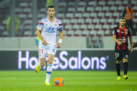 Foot Ol Refuser Naples Pour L Ol Un Agent Effar Du Choix De