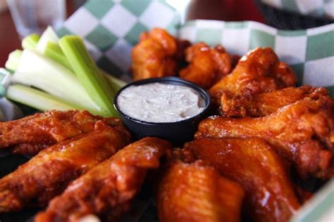 Follow New Buffalo Wing Trail For A Dozen Of Western New Yorks