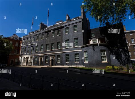 Thatcher Downing Street Residence Hi Res Stock Photography And Images