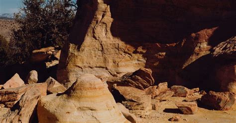 Sandstone Geological Formation · Free Stock Photo