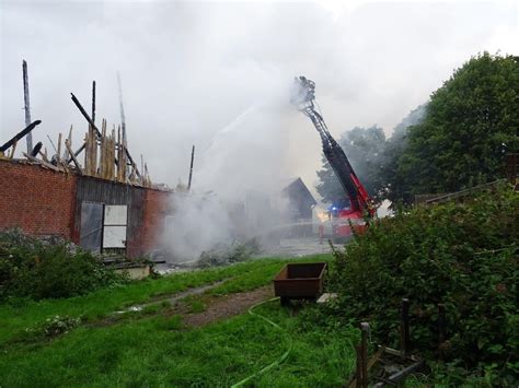 Lagerhalle In Vollbrand Gemeindefeuerwehr Stadt Kappeln